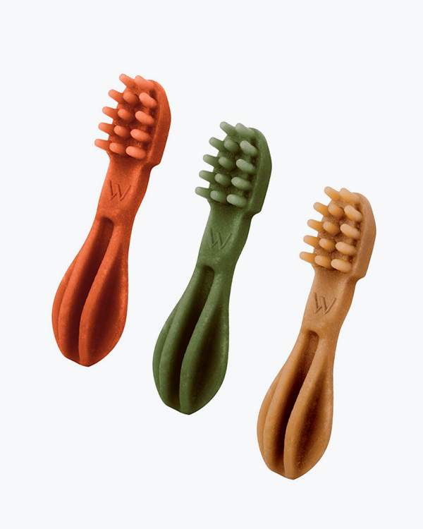 Whimzees Toothbrush Ласощі для собак, у формі зубної щітки, M,1 шт