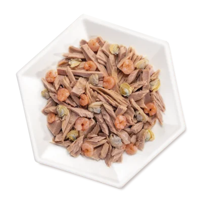 Вологий корм LifeCat Tuna with Clams and Shrimps тунець з мідіями та креветками в желе для котів 70г